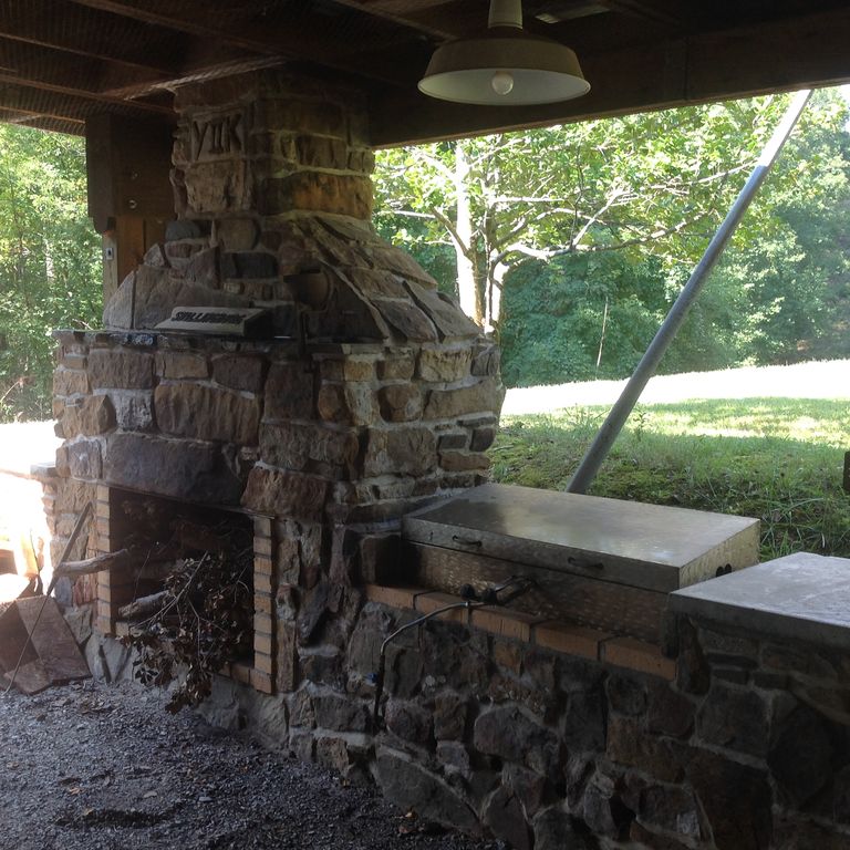 cabin covered grill Lewisburg WV Homes for Sale Rebecca Gaujot 3045202133