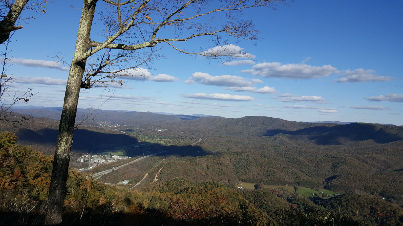 building lots for sale at the Retreat, building your log home today