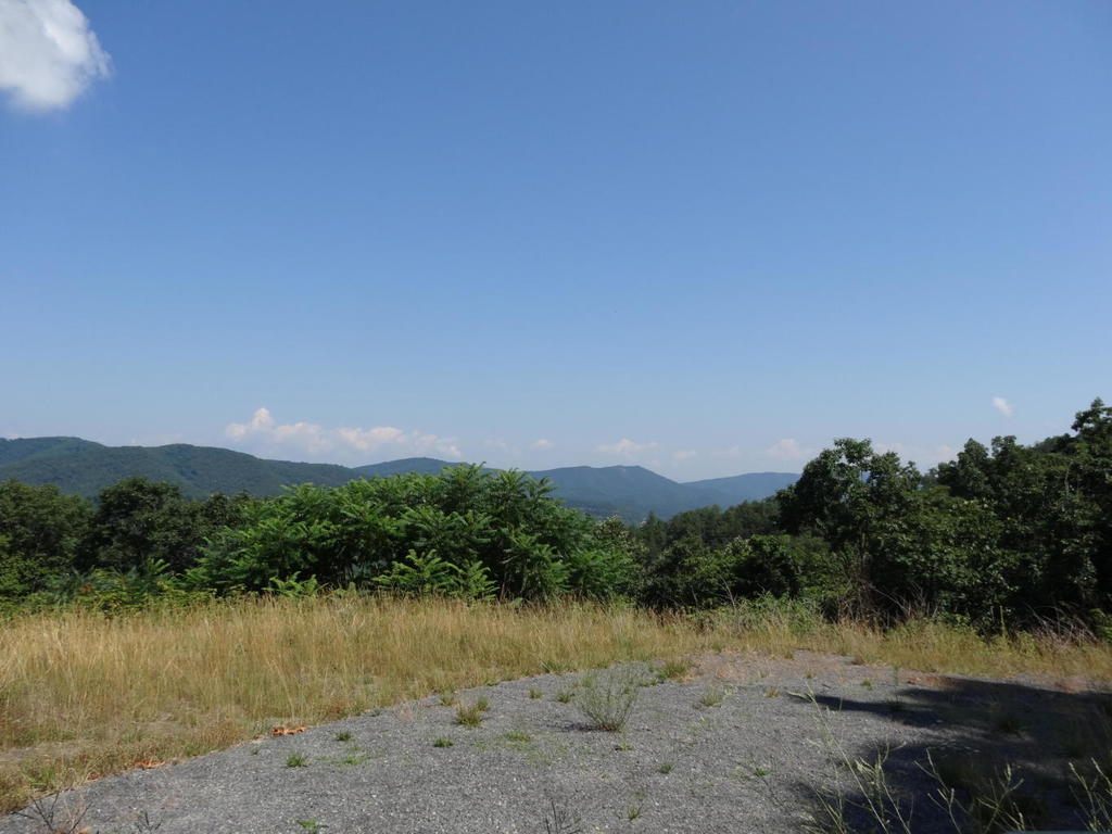Overlook at Greenbrier building lots with vistas for sale Lewisburg