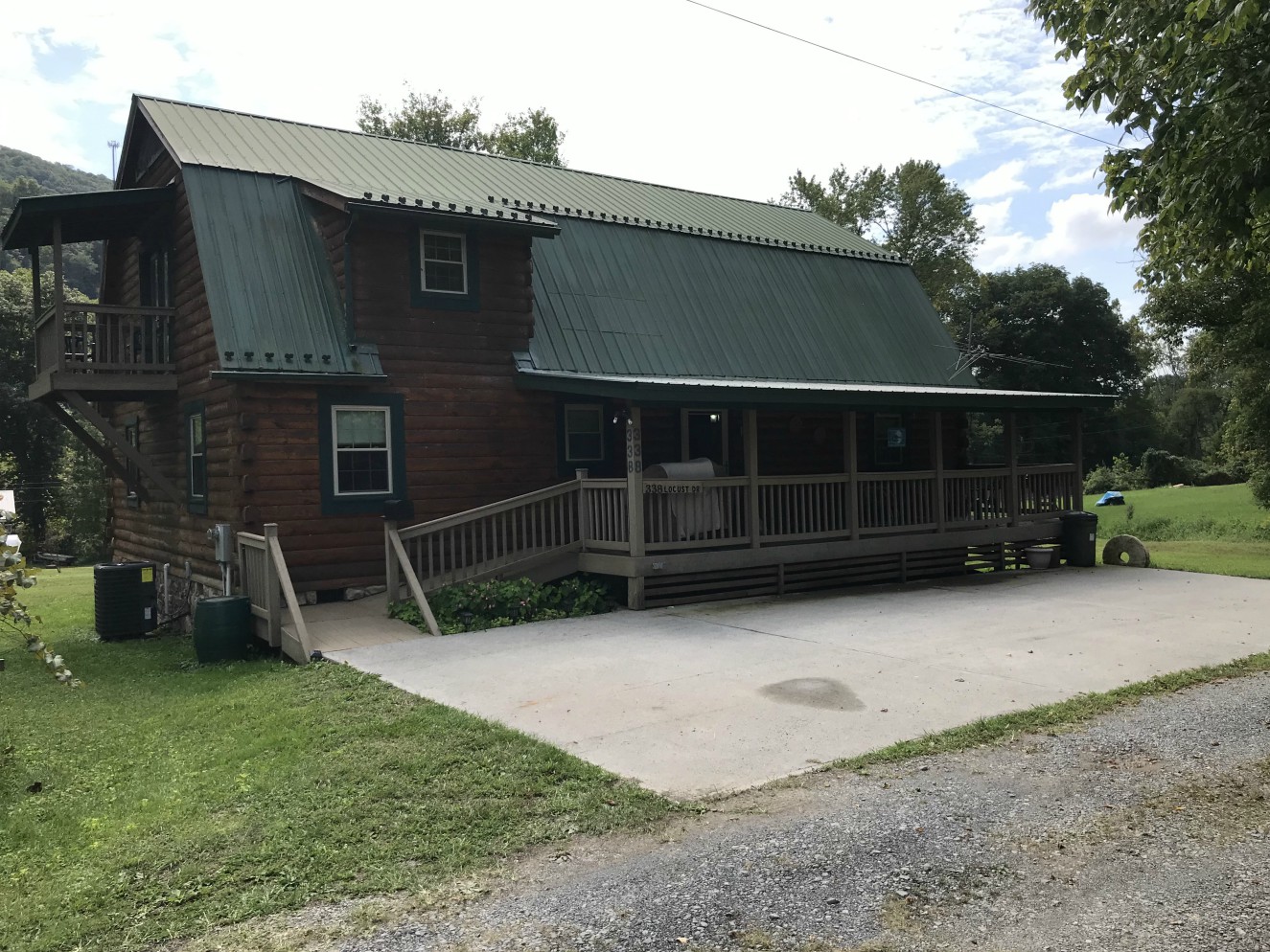 Front view Locust Dr